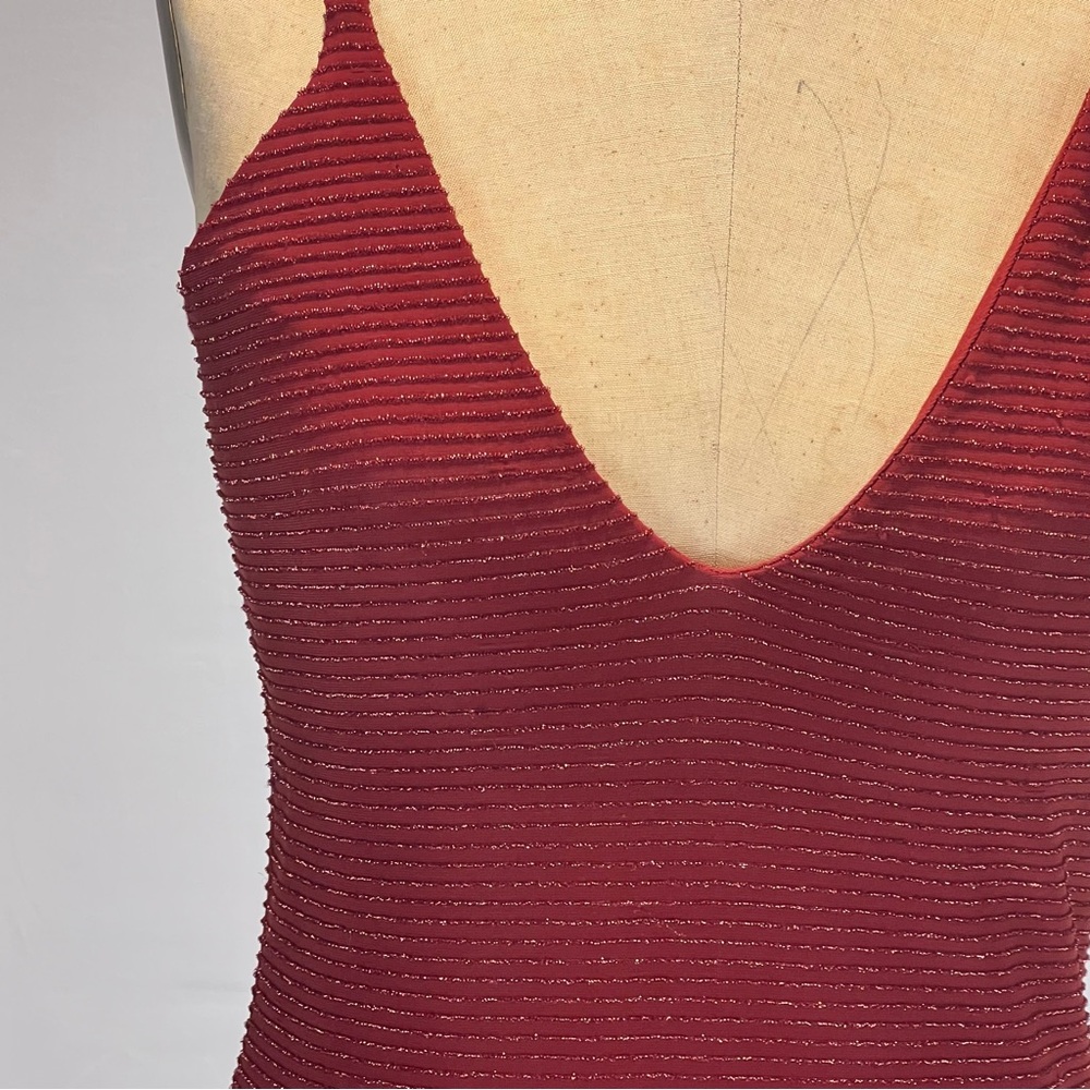 Express One Eleven metallic sparkly tank top scoop v neck stretchy basic staple - Picture 4 of 10